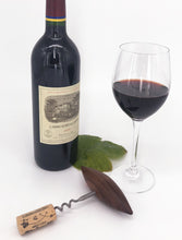 Lade das Bild in den Galerie-Viewer, Premium Korkenzieher - Holzgriff Nussbaum - Edelstahl mattiert