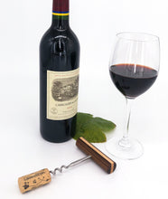 Lade das Bild in den Galerie-Viewer, Premium Korkenzieher - Holzgriff Nussbaum/Ahorn